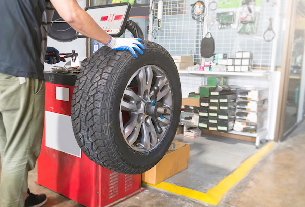 What Are the Signs of Unbalanced Car Tires?